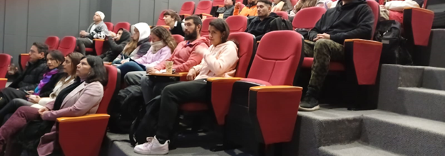 Estudiantes de Escuela de Educación participaron en presentación Proyecto Tutoría entre pares en Centroamérica