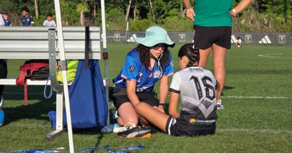 Kinesiología UVM vivió experiencia internacional en la FL CUP de Tampa, Estados Unidos