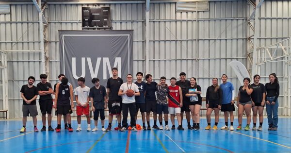 Más de 300 estudiantes ya participan de las actividades extracurriculares deportivas en el Campus Rodelillo