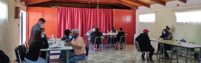 Estudiantes en práctica de Grupo y Comunidad de Trabajo Social realizan operativo a vecinos de Santa Inés