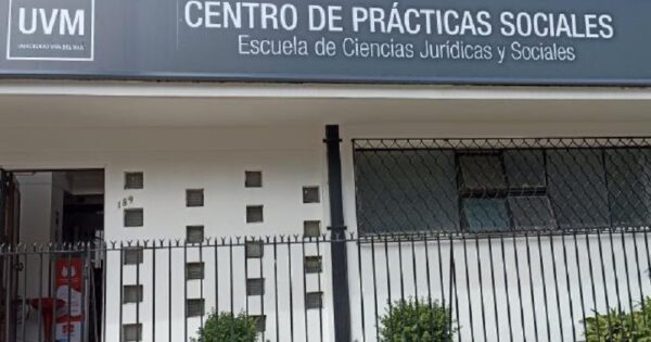 Clínica Jurídica UVM reinicia la atención presencial