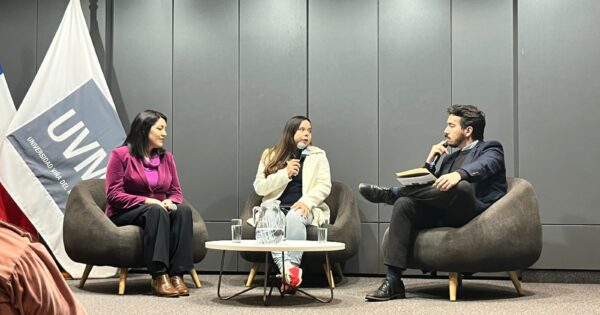 Diplomado en Liderazgo y Desarrollo Estudiantil UVM realizó foro con experiencias en impacto social