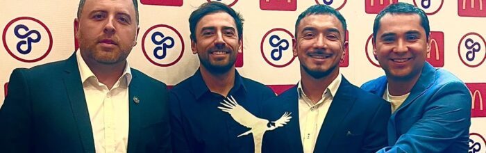 Académico de Kinesiología recibió el “Cóndor de Bronce” junto a Selección Chilena de Fútbol PC
