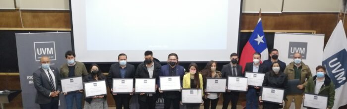 Destacados profesionales regresan a la UVM gracias a la Beca Excelencia Titulados/as