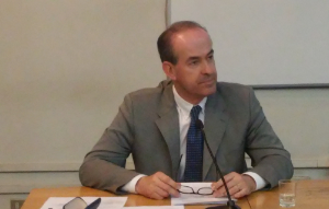 Profesor Karl Müller Guzmán. 