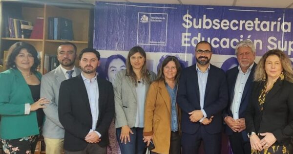 Directora de la Escuela de Educación UVM se reúne con Subsecretario de Educación Superior