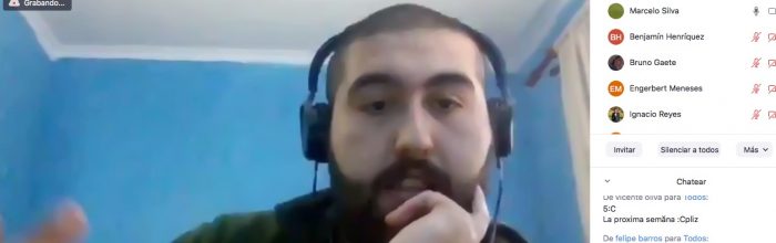 Periodista UVM conversa con estudiantes sobre proyecto que se convirtió en medio de comunicación
