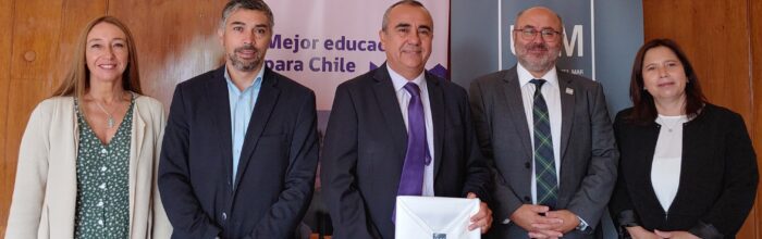 UVM firma convenio con Superintendencia de Educación de la Región de Valparaíso