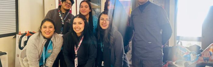 Estudiantes de Fonoaudiología UVM realizaron taller de estimulación cognitiva para Fundación Las Rosas
