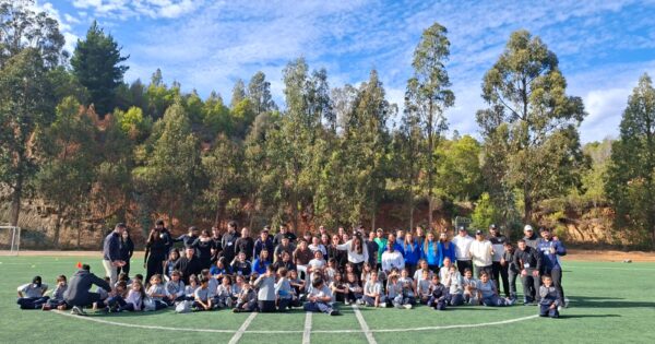 Pedagogía en Educación Física UVM organizó feria de habilidades motrices junto a Colegio Teodoro Lowey