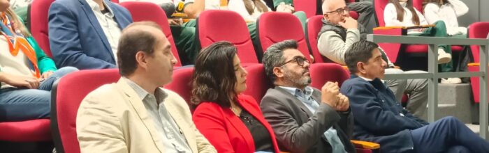 Estudiantes de colegios de la región aprenden sobre gestión de residuos y economía circular gracias a taller impartido por la UVM