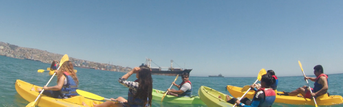 Alumnos de Negocios Turísticos realizan Travesía en Kayak por la costa de Valparaíso