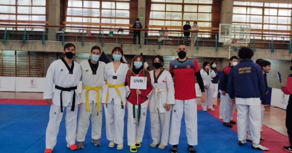 UVM es campeón de Taekwondo damas y varones de Fenaude Zona Costa