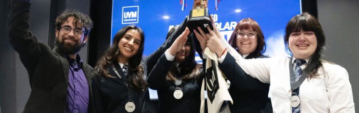 Colegio José Cortés Brown de Viña del Mar se adjudicó el primer lugar en el II Torneo Interescolar de Debates UVM