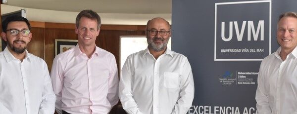 UVM fue la primera universidad en Chile que implementó la plataforma Symplicity CSM