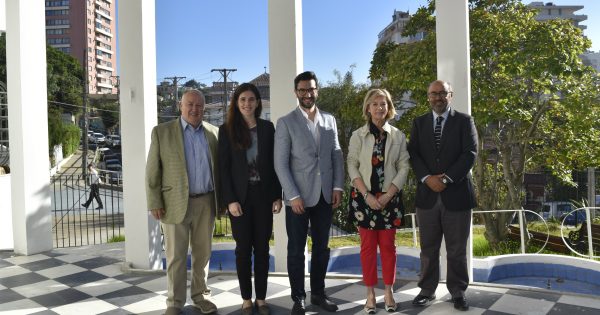 Delegación de la Universidad de Sevilla visita UVM