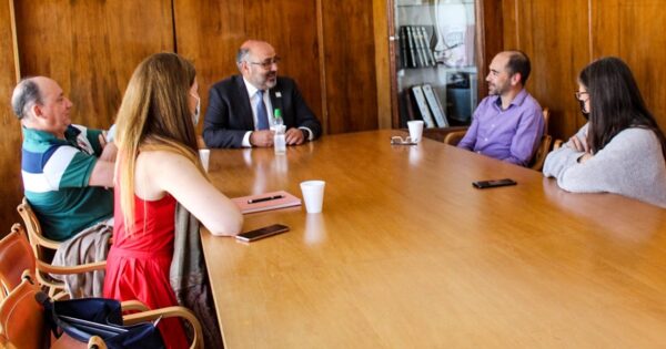 Profesor catedrático de la Universitat de Barcelona visitó la Universidad Viña del Mar