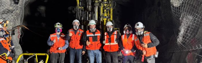 Estudiantes de Ingeniería Civil en Minas UVM realizaron visita técnica al Grupo Minero Las Cenizas