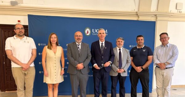 Alianza entre UVM y universidad española abre nuevas oportunidades para formación, investigación y movilidad internacional