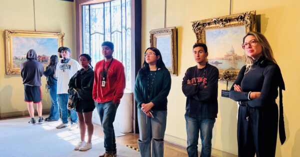 Estudiantes UVM visitaron el Museo Baburizza de Valparaíso