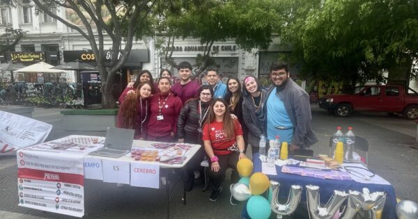 Estudiantes UVM participaron en Caminata por el Mes de Accidente Cerebrovascular (ACV) 