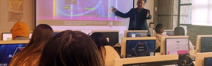 Docente UVM comparte su perspectiva sobre el programa de Magíster en Comunicación Digital y Transmedia