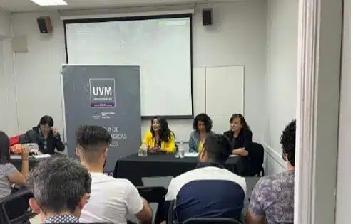 Estudiantes de Trabajo Social organizan conversatorio sobre seguridad pública en las comunidades de Viña del Mar