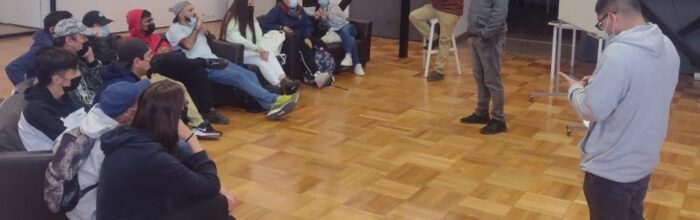 RADIOUVM.cl convoca a estudiantes de la escuela a ser parte de su programación