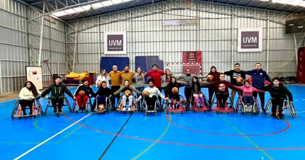 Carrera de Kinesiología realiza exitosa IX Jornada y Curso de Deporte Adaptado