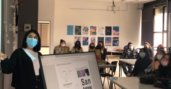Estudiantes de Diseño mención Gráfica presentan propuestas de apoyo a emprendedoras de San Antonio