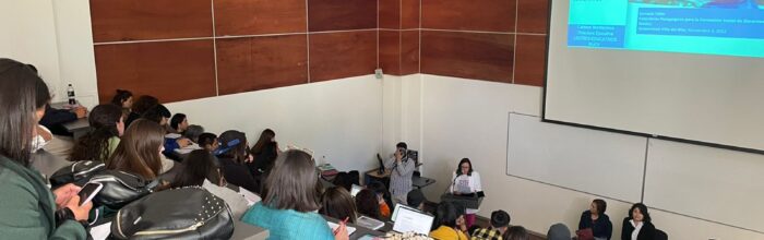 Escuela de Educación reflexiona en torno a estándares pedagógicos para la formación Inicial de profesores