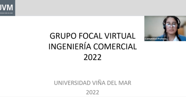 Ingeniería Comercial analiza programa académico en focus group con titulados