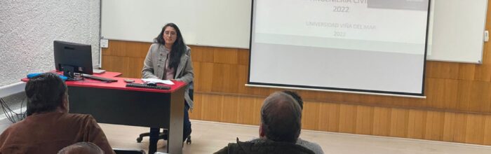 Conectados con el mundo laboral Ingeniería Civil en Minas sostiene encuentro con empleadores