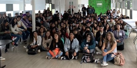 Carrera de Psicología da la bienvenida a sus nuevos estudiantes