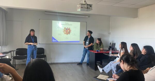 Municipio de Viña del Mar realizó inducción a estudiantes en práctica de Trabajo Social UVM
