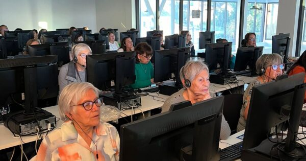Se inició segundo periodo académico de inglés para el Programa Universidad del Adulto Mayor