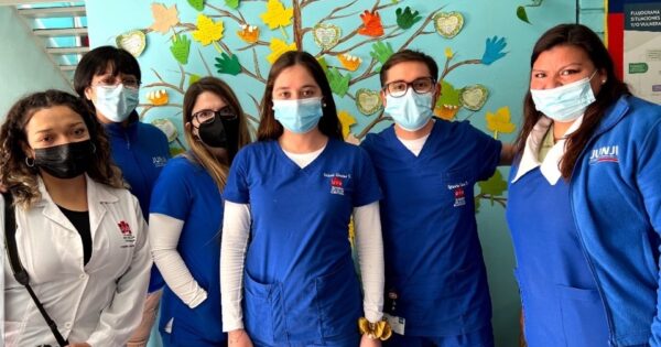 Odontología UVM realiza «Taller de higiene oral» en Jardín Infantil Burbujitas