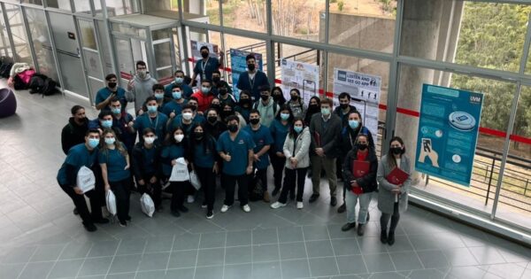 Estudiantes de Kinesiología presentan proyectos de innovación en salud