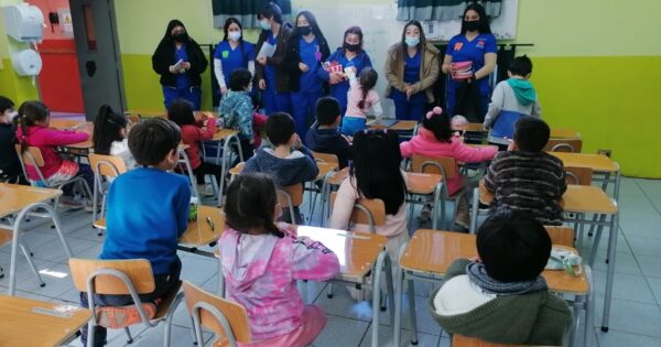 Carrera de Odontología realizó intervención educativa en Curauma