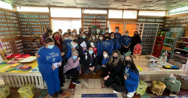 Carreras de Escuela de Ciencias de la Salud y Trabajo Social realizan operativo en Quillota