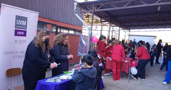 Escuela de Ciencias de la Salud y CEPS realizan Operativo Móvil Interdisciplinario en Colegio San Nicolás