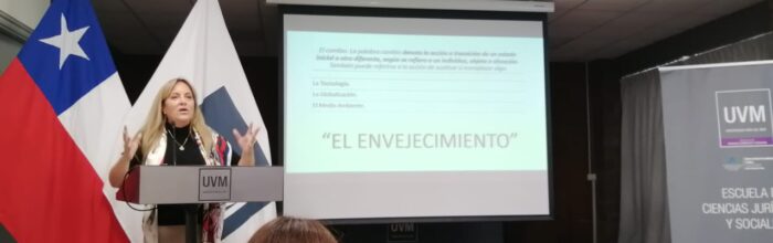 Escuela de Ciencias Jurídicas y Sociales inició su año académico con ponencia sobre los adultos mayores