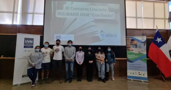 Premian a estudiantes de III Concurso Solidaris UVM “Con-Texto”