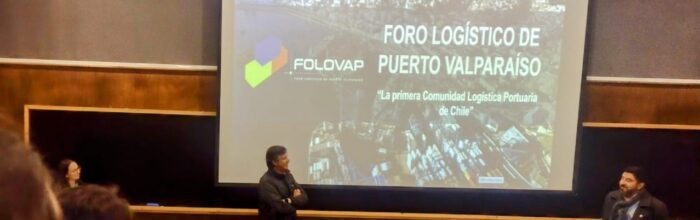 Carrera de Periodismo inicia interesante experiencia de vinculación con los Puertos de San Antonio y Valparaíso