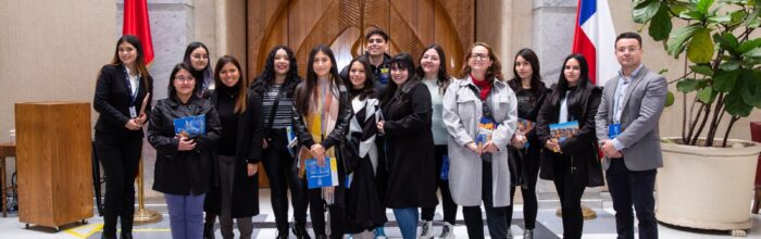 Carrera de Relaciones Públicas realizó visita académica al Congreso Nacional