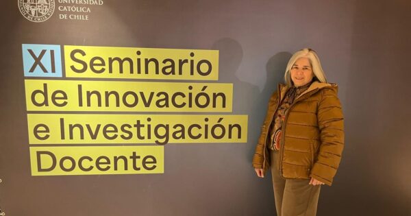 Académica de Educación Parvularia participó en seminario de innovación e investigación en docencia