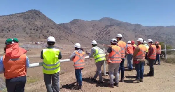 Alumnos del Diplomado en Gestión Integral de Residuos Sólidos realizan exitosa salida a terreno