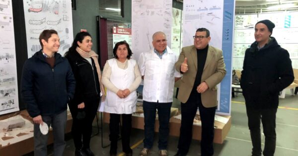 Estudiantes de Arquitectura entregan propuestas de infraestructura de integración en La Ligua y Catemu