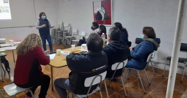 Estudiantes de Trabajo Social realizan taller de Formación Ciudadana