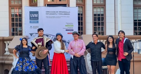UVM realizó «Ceremonia de Finalización Talleres Semestrales 2023»